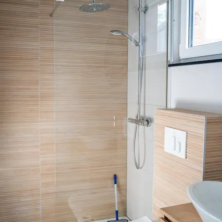 Apartma Tim Terme Catez * Catez ob Savi