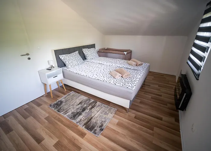 Apartma Tim Terme Catez Appartamento